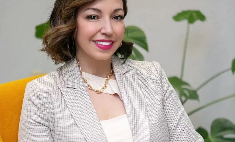 Meet Alicia: EMDR, CBT, Mindfulness Therapist
