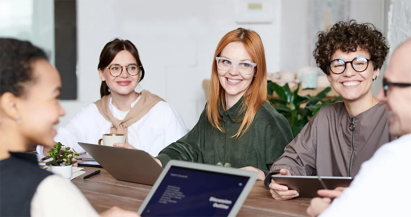 We’re committed to creating sustainability for clinicians by providing the logistic, administrative, and community of therapists you need to do the work you’re actually passionate about. Mental health work is emotionally taxing, and you deserve to be supported too! Our goal is to help prevent burnout, reach your practice goals, and build a community of people who get it.
