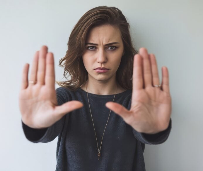 Learning to Say No: The Art of Boundaries in Relationships thumbnail